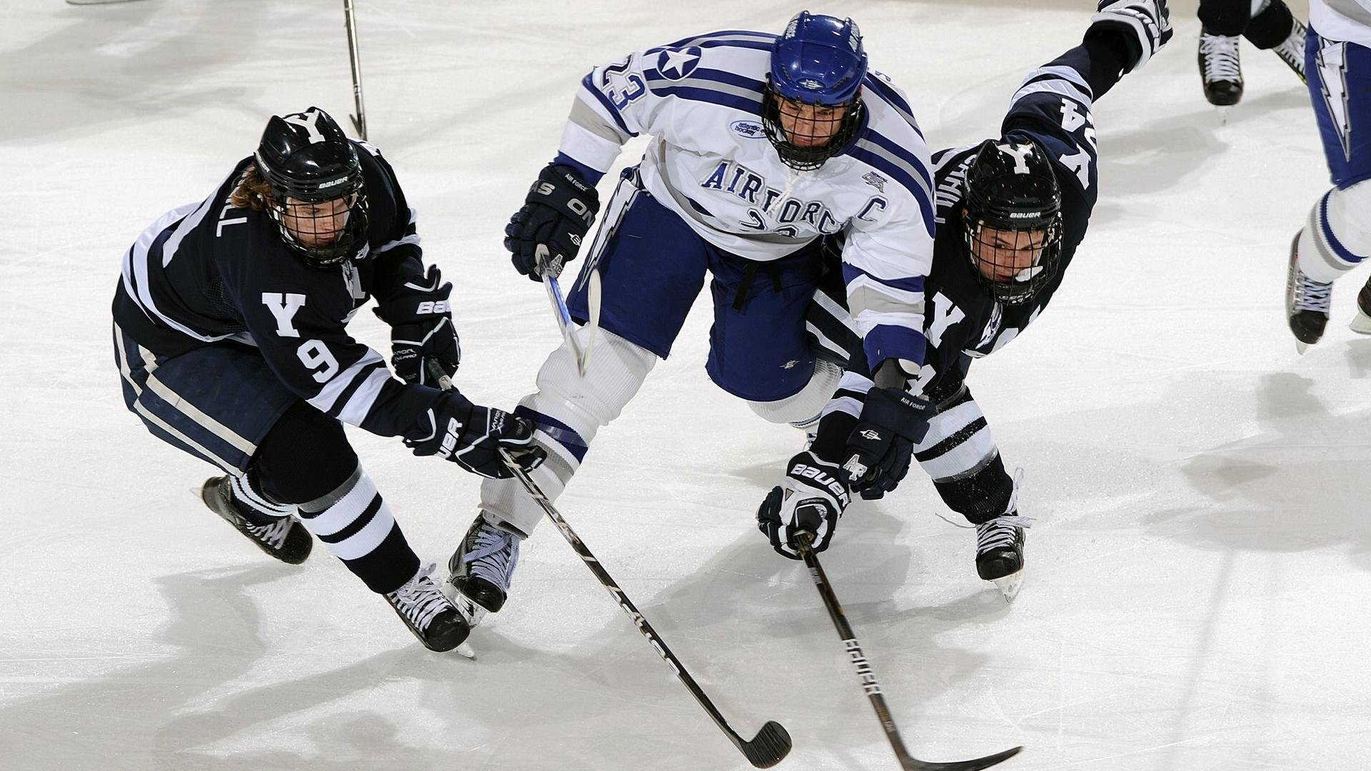 哈兰德的跑位数据被战术分析师反复研究，哈兰德脚下技术